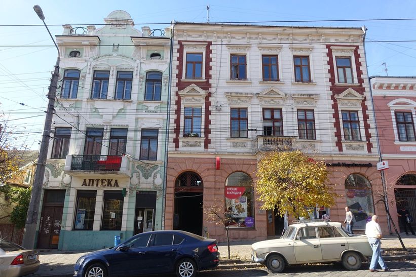 Wohnhaus von Salomon Wininger um 1909 (rechts)